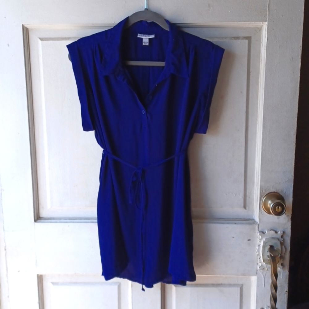 Liz Lange For Target )Maternity Blue Sleeveless Blouse  size 💙 2X